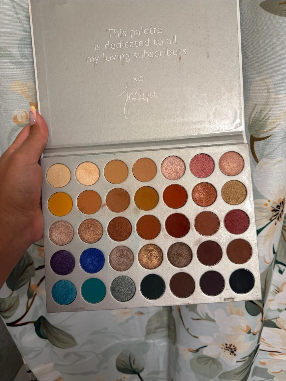 Jaclyn Hill palette x Morphe V1